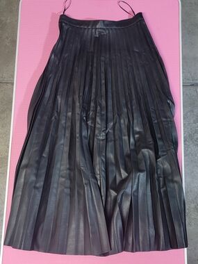 Topshop Black Pleated Faux Leather A-Line Skirt